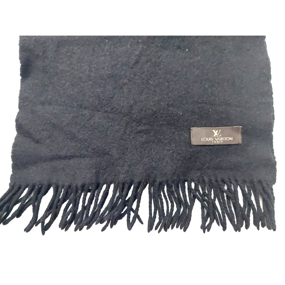 Louis Vuitton LV Black Cashmere Scarf Pre-Owned - Picture 8 of 13